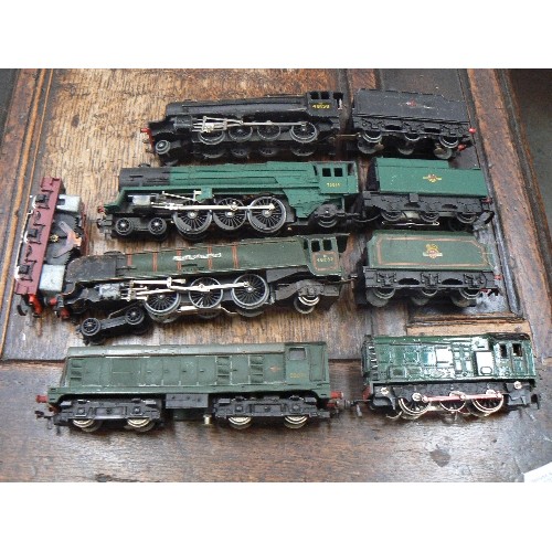 521 - FIVE 3-RAIL VINTAGE LOCOMOTIVES + 1 CHASSIS