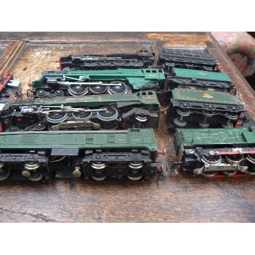 521 - FIVE 3-RAIL VINTAGE LOCOMOTIVES + 1 CHASSIS