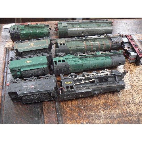 521 - FIVE 3-RAIL VINTAGE LOCOMOTIVES + 1 CHASSIS