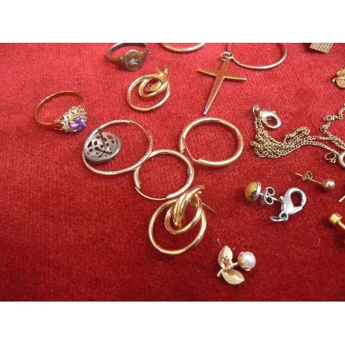 114 - COLLECTION OF MIXED ITEMS RINGS EARRINGS LOCKET CROSS, CHAIN