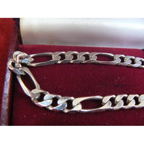 118 - A SOLID SILVER FLAT LINK CHAIN 20 INCHES 21.88g