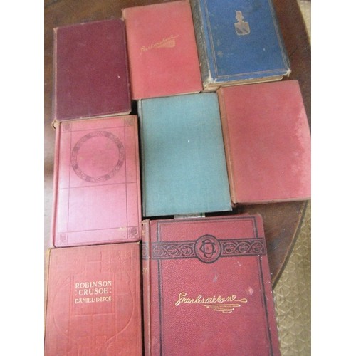 273 - 8 ANTIQUE AND VINTAGE 