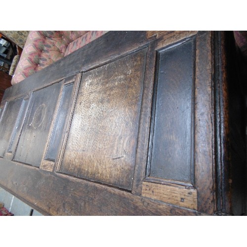 361 - AN EARLY 18TH CENTURY OAK MULE CHEST WITH PANELLED TOP AND SIDES, THE FRONT PANELS WITH ORIGINALCARV... 