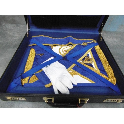 137 - SUFFOLK LODGE MASONIC REGALIA - APRON AND GLOVES IN A BLACK CASE