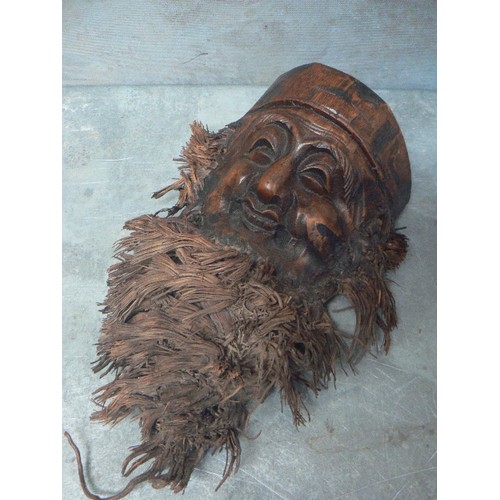 203B - CHINESE CARVED ROOTWOOD WALL MASK - SLOTS BEHIND FOR HIDING COINS