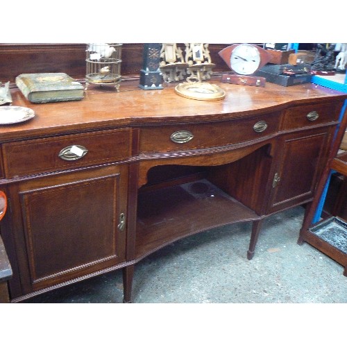 377 - EARLY 20TH CENTURY MAHOGANY SIDEBOARD WITH SATINWOOD BANDING RAISED ON SIX SPADE FEET - UPSTAND WITH... 