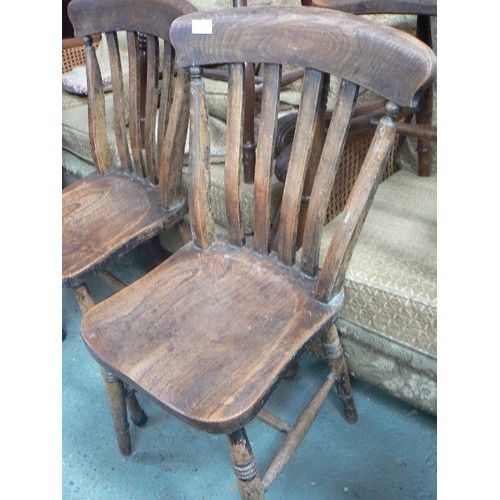 422 - FOUR VICTORIAN KITCHEN CHAIRS INCLUDING A PAIR WITH LATHE BACKS - ALL WITH ELM SEATS