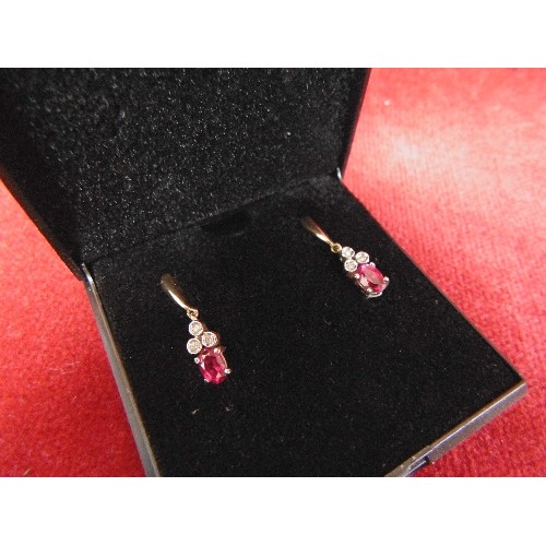 29A - A PAIR OF EARRINGS 18ct GOLD YELLOW AND WHITE WITH RUBY AND DIAMONDS WEIGHT 2.66g