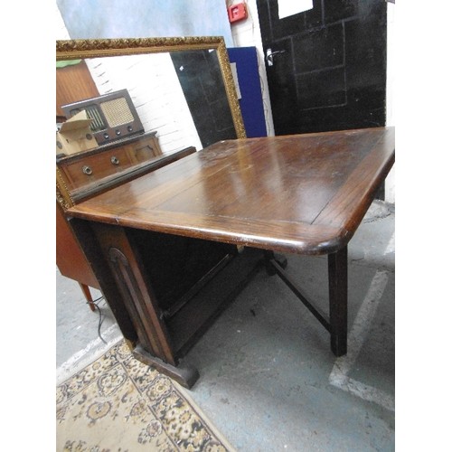 381 - 1930'S / 40'S OAK DROP LEAF TABLE - 90CM X 150CM WITH LEAVES UP