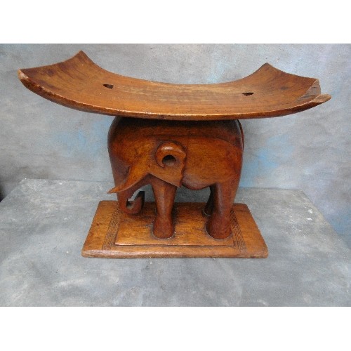 223A - EARLY 20TH CENTURY AFRICAN ASHANTI ELEPHANT STOOL IN SOLID HARDWOOD. GOOD AGE AND PATINATION - OLD D... 