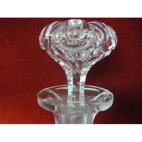 71 - A VICTORIAN CUT GLASS WINE DECANTER FINELY ETCHED WITH FRUITING VINES. ORIGINAL STOPPER WITH SOME NI... 