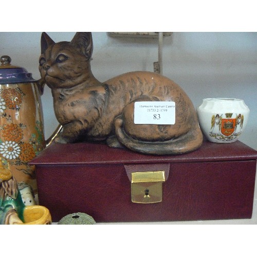 83 - MIXED CERAMIC AND DECORATIVE COLLECTION. ALSO A JEWELLERY BOX.