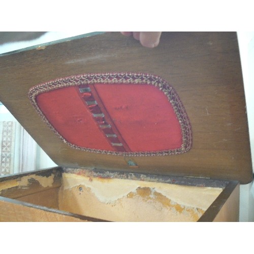 120 - UNUSUAL VINTAGE SEWING BOX ON TAPERED LEGS.