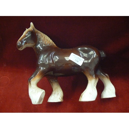 134 - CERAMIC HORSE, AND A SHIRE/HEAVY HORSE.