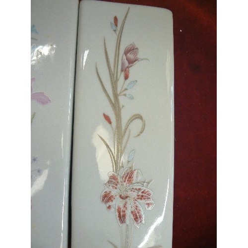 160 - 4 X WALL HANGING CERAMIC FLOWER VASES. FLORAL DETAIL. APPEAR NEW/PACKAGED.