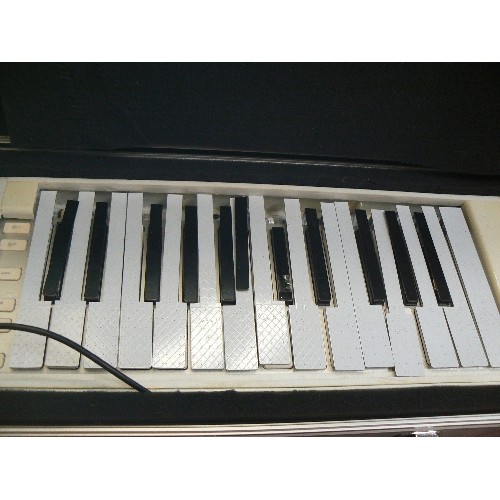 162 - CME XKEY COMPUTER CONTROLLER KEYBOARD IN METAL CASE