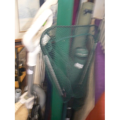 200 - FISHING RODS AND NET ETC. INC TARGET PLUS, DELTA AIRFLO 9'6