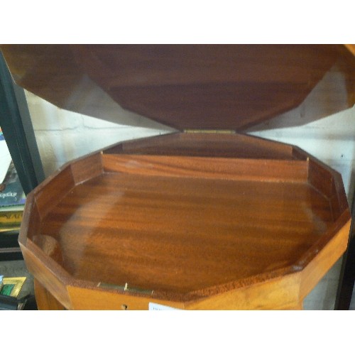 222 - SMALL INLAID MUSICAL SIDE TABLE WITH STORAGE SECTION. MULTI-FACETED SHAPE. MUSIC PLAYS AS LID IS OPE... 