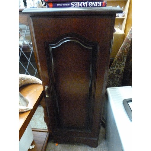 489 - PAIR OF DARK WOOD CUPBOARDS WITH SHELVES. 1 IS A CD  RACK.