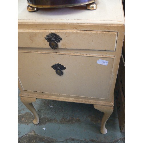 430 - SMALL CREAM PAINTED VINTED CABINET/BEDSIDE. ON CABRIOLE LEGS.