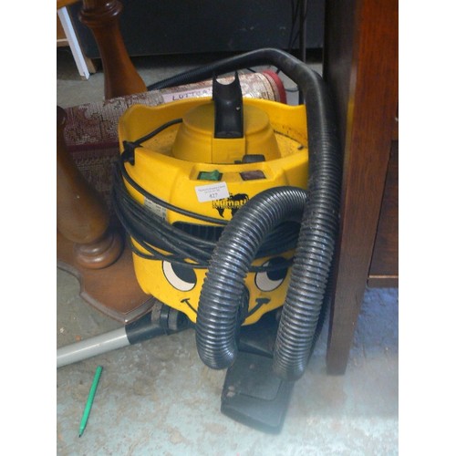 427 - YELLOW NUMATIC 'JAMES' VACUUM CLEANER.