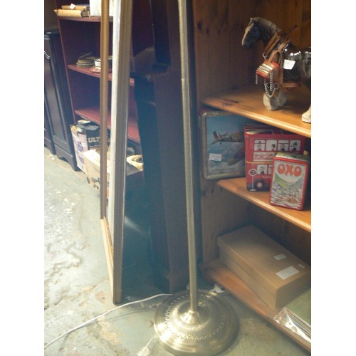 502 - BRUSHED BRASS EFFECT STANDARD LAMP BASE.