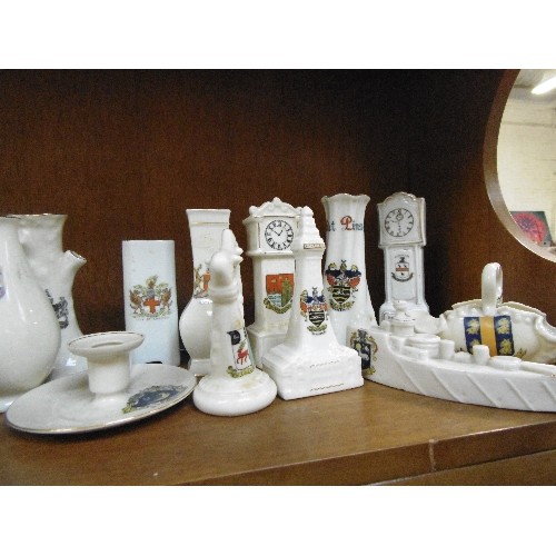 622 - APPROXIMATELY 40 X VINTAGE CRESTED CHINA. SOME LOCAL, INCLUDING A LITTLE BULLDOG FROM WISBECH, AND A... 