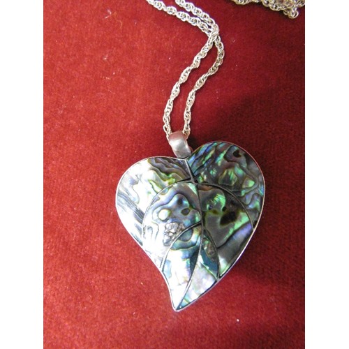 20 - VINTAGE LARGE SILVER LEAF PENDANT OF ABALONE SHELL ON A SILVER CHAIN