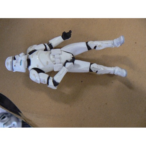 179 - STAR WARS WOBBLE HEAD FIGURE [AF] PLUS 13