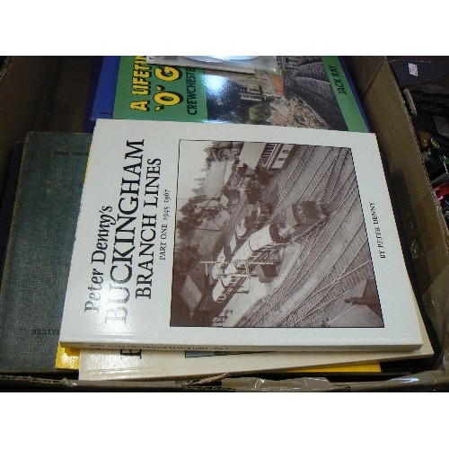 197 - LARGE BOX OF ASSORTED MODEL TRAIN BOOKS, INC 2 COMPLETE SETS OF 'RAILWAY MODELLER' 1966 AND 77, IN B... 