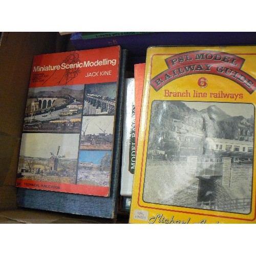 197 - LARGE BOX OF ASSORTED MODEL TRAIN BOOKS, INC 2 COMPLETE SETS OF 'RAILWAY MODELLER' 1966 AND 77, IN B... 