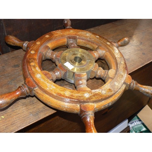 165 - SHIPS WHEEL.