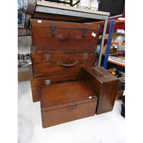 110 - 5 VINTAGE WOODEN STORAGE CHESTS. SET OF 3 ARE GRADUATED, THE 2 SMALLER HAVE BRASS CORNERS, ALL HAVE ... 