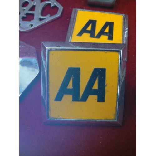 122 - 5 X VINTAGE AUTOMOBILE ASSOCIATION AA CAR BADGES. ALSO RAC AND OTHER BADGES.