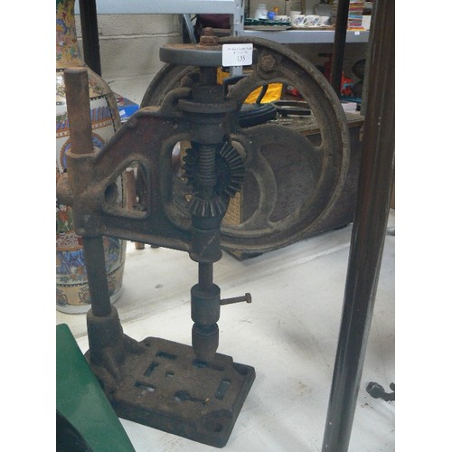 135 - VINTAGE CAST IRON PILLAR DRILL.