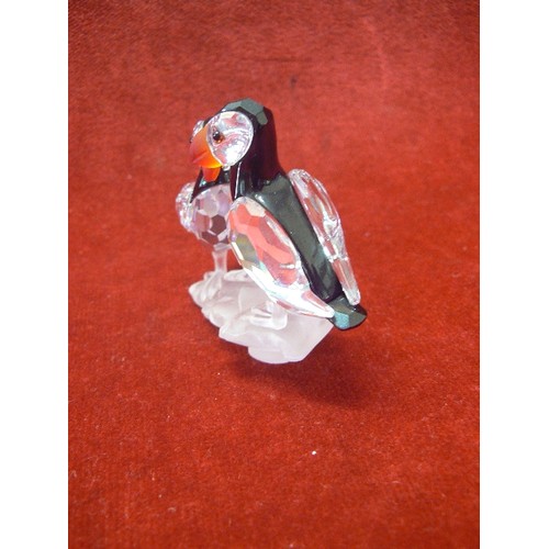 12 - SWAROVSKI CRYSTAL A PAIR OF PUFFINS A 7621 NR 000 008 BLACK & CLEAR CRYSTAL WITH ORANGE BEAKS. BOXED... 