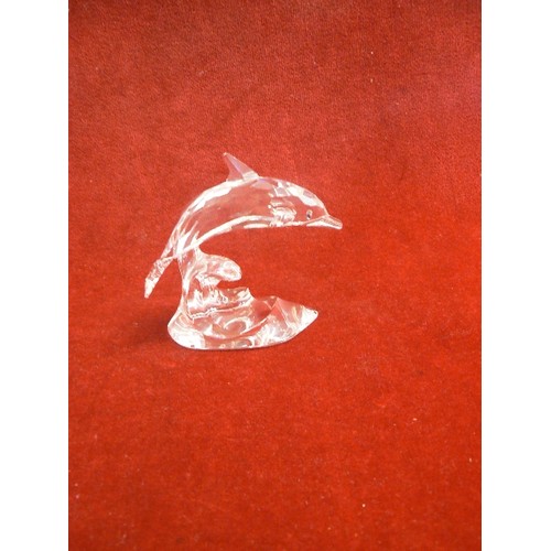 29 - RARE SWAROVSKI CRYSTAL DOLPHIN ON A WAVE 🐬190365 Boxed Retired