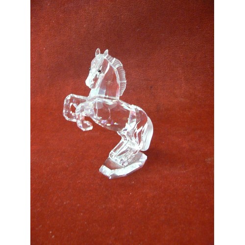 45 - SWAROVSKI CRYSTAL FIGURINE 2005 WHITE STALLION 4