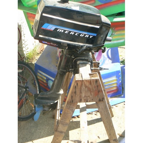 570 - MERCURY 2 STROKE OUTBOARD MOTOR MUC 40 4HP WITH TEST DRY STAND ENGINE NOT SEIZED