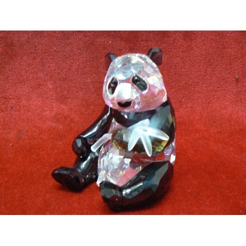 34 - Swarovski Crystal SCS 2008 Panda and Cub signed by designer 900918 on base