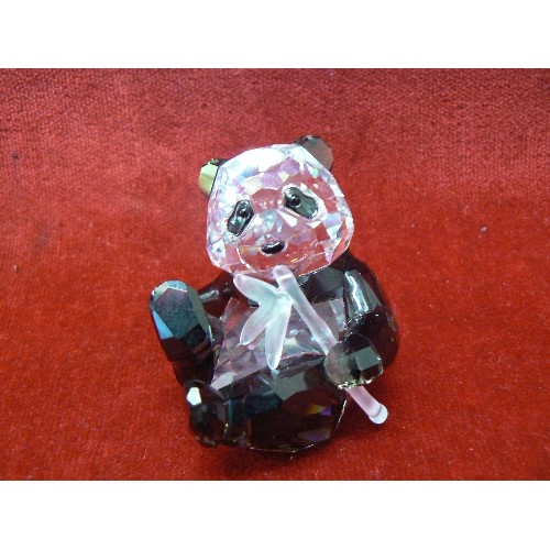 34 - Swarovski Crystal SCS 2008 Panda and Cub signed by designer 900918 on base