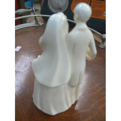 443 - ROYAL DOULTON IMAGES 'BRIDE & GROOM' FIGURE IN IVORY PORCELAIN.