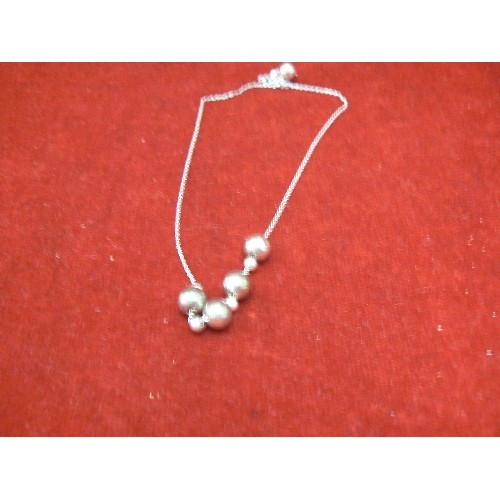 79 - VINTAGE SOLID SILVER NECKLACE WITH SILVER BALLS MARK 925