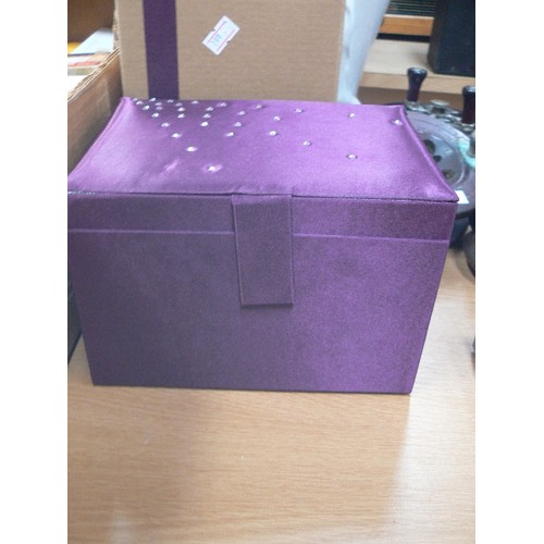 560 - BOXED AS NEW JEWELLERY BOX IN PURPLE