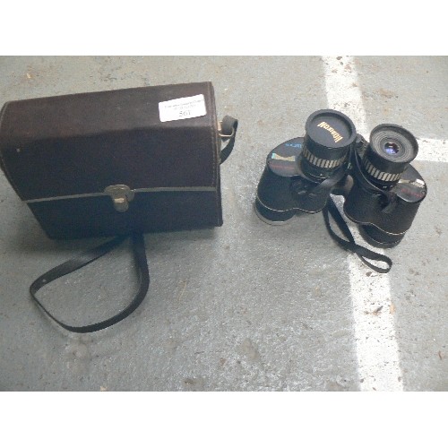 561 - HORIZON 7X-14X35 BINOCULARS IN CASE