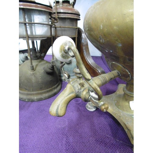 71 - VICTORIAN BRASS TEA URN WITH TAP. .