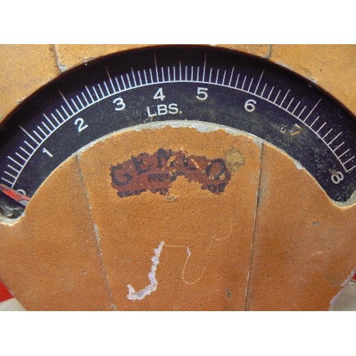 281 - VINTAGE GENCO WEIGH SCALES. 0-8LBs