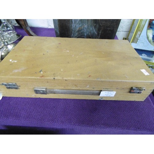 172 - WOODEN ARTISTS CASE, CONTAINING PART-USED TUBES OF OIL PAINTS ETC.