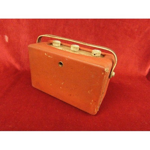 217 - ORIGINAL VINTAGE ROBERTS R 200 TRANSISTOR RADIO. RED CASE WITH CREAM GRILL AND KNOBS.