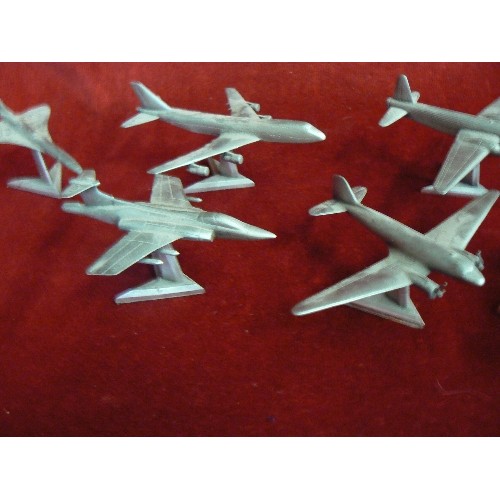 230 - COLLECTION OF 11 X SMALL METAL WAR PLANES BY ROYAL HAMPSHIRE. INC WELLINGTON BOMBER, SPITFIRE, LANCA... 